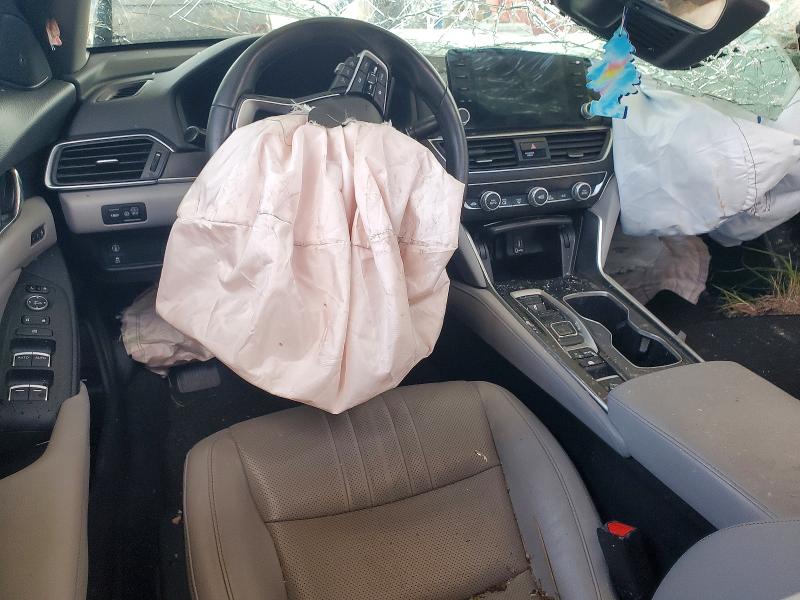 Photo 8 from auction – 2018 HONDA ACCORD with VIN 1HGCV3F56JA009284