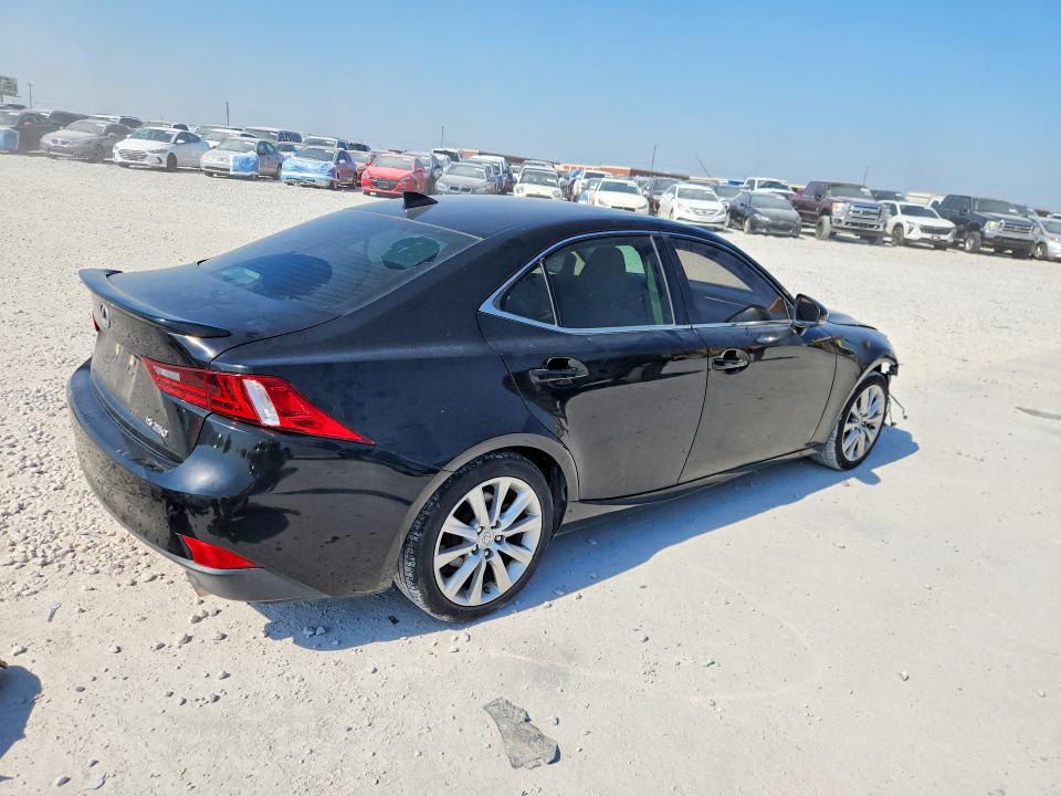 Photo 3 from auction – 2015 LEXUS IS with VIN JTHBF1D22F5063037