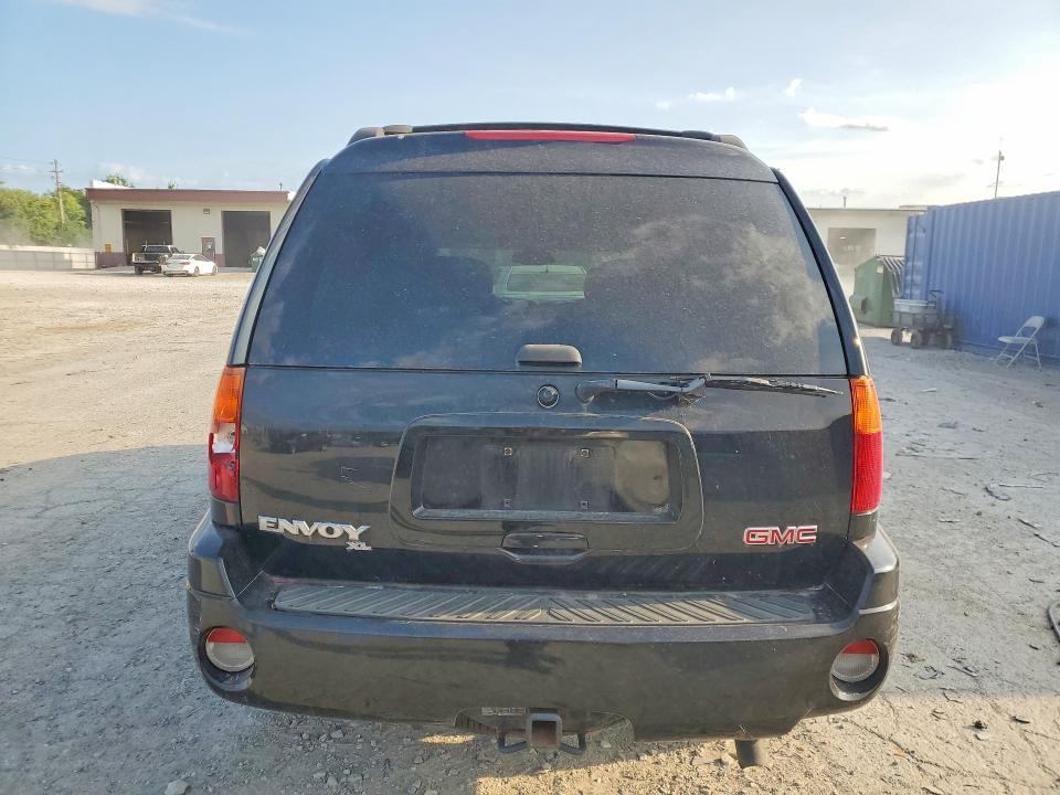 Photo 6 from auction – 2003 GMC ENVOY with VIN 1GKET16S136237999