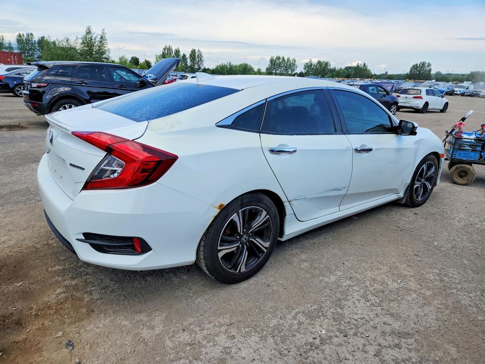 Photo 3 from auction – 2016 HONDA CIVIC with VIN 2HGFC1F90GH114083