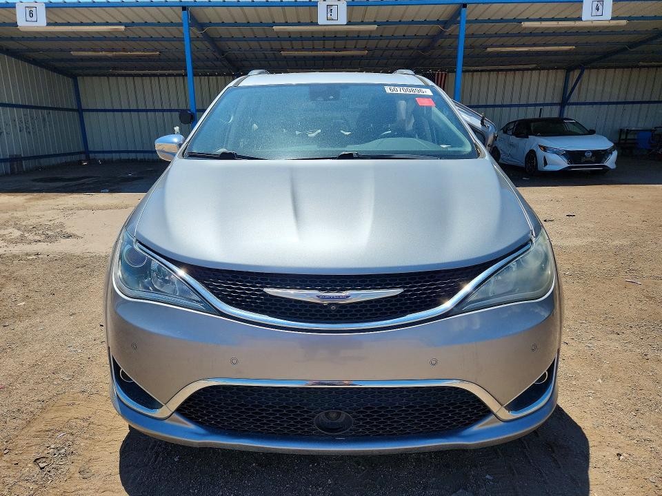 Photo 5 from auction – 2018 CHRYSLER PACIFICA with VIN 2C4RC1GG2JR150142