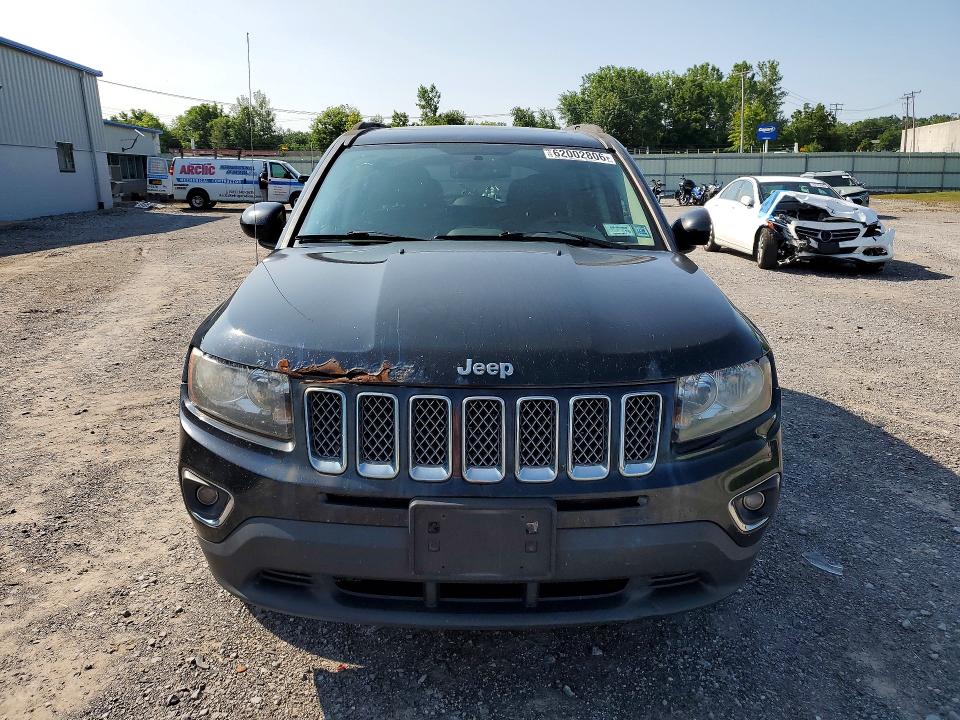 Photo 5 from auction – 2016 JEEP COMPASS with VIN 1C4NJDEB6GD714612