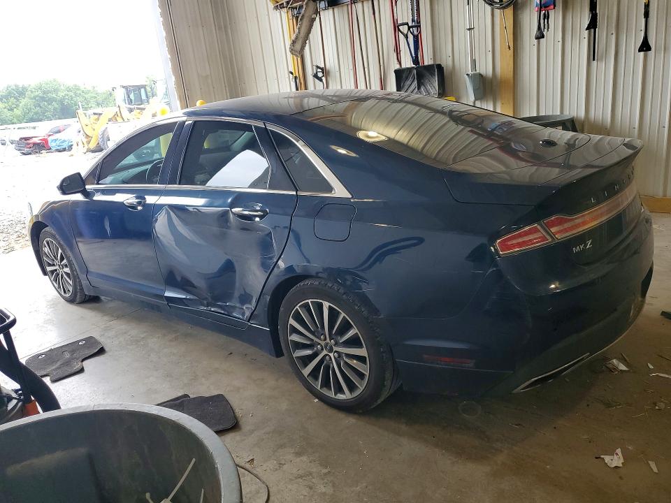 Photo 2 from auction – 2017 LINCOLN MKZ with VIN 3LN6L5A96HR644640