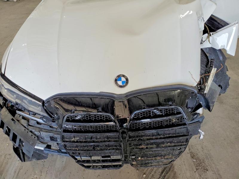 Photo 11 from auction – 2022 BMW 330XI with VIN 3MW5R7J04N8C54811