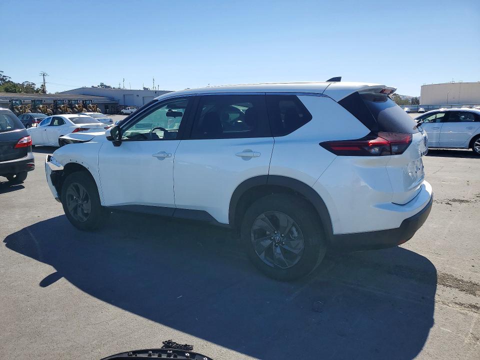 Photo 2 from auction – 2026 NISSAN ROGUE with VIN 5N1BT3BB1TC777513