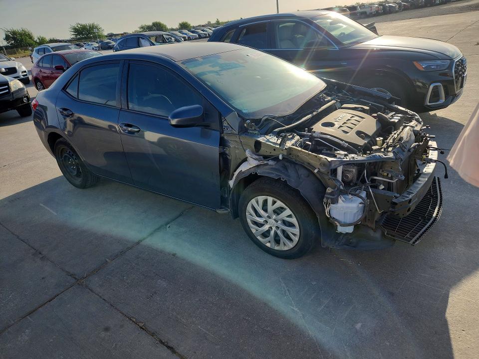 Photo 4 from auction – 2017 TOYOTA COROLLA with VIN 5YFBURHE5HP721045
