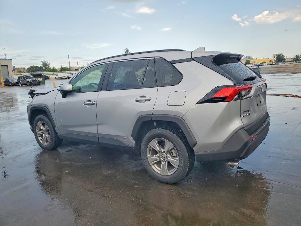 Photo 2 from auction – 2025 TOYOTA RAV4 with VIN JTMMWRFV8SD330410