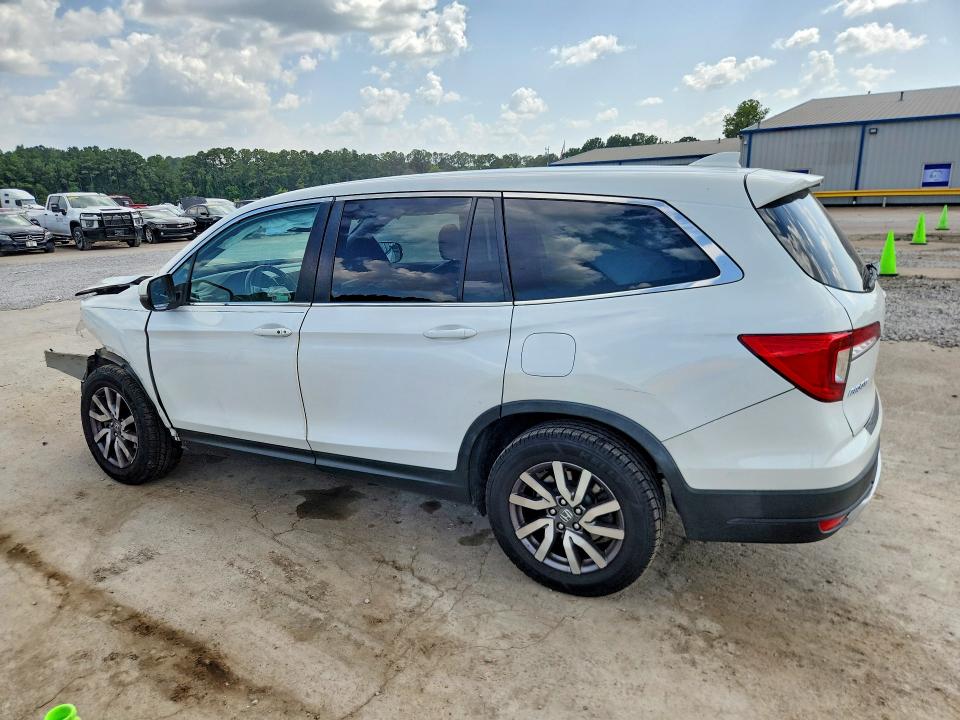 Photo 2 from auction – 2021 HONDA PILOT with VIN 5FNYF5H53MB035377