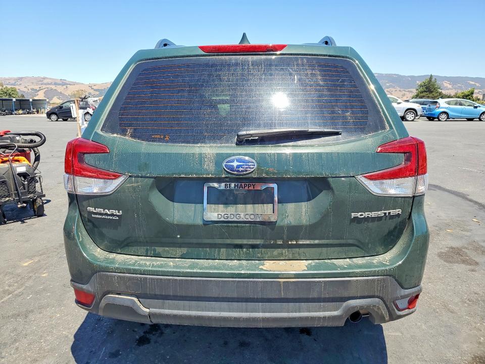 Photo 6 from auction – 2022 SUBARU FORESTER with VIN JF2SKACC9NH403645