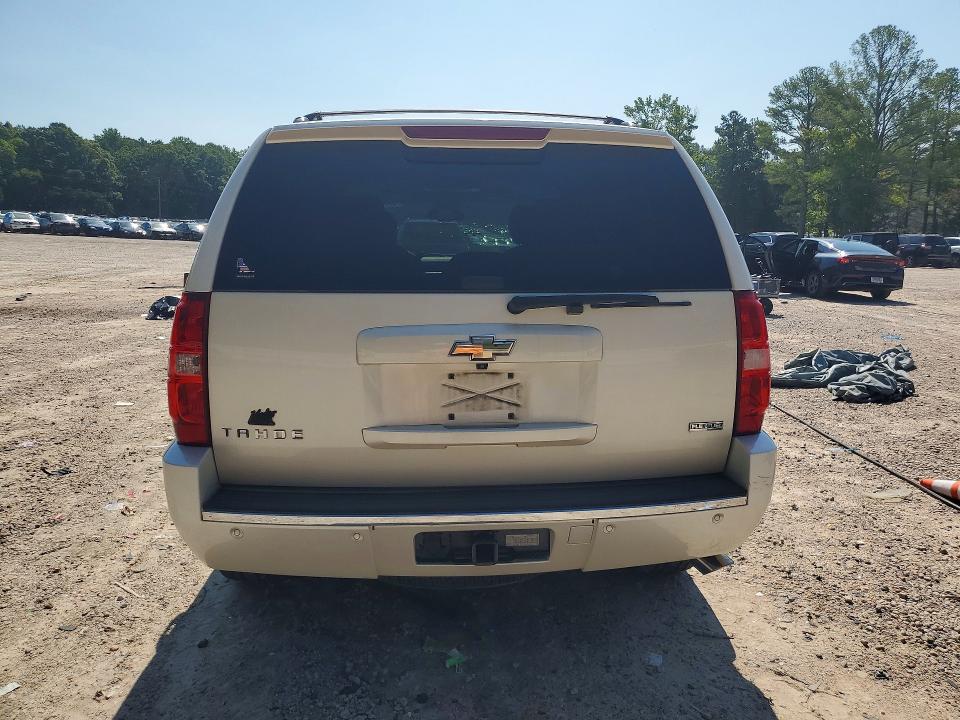 صورة رقم 6 من المزاد - 2011 CHEVROLET TAHOE مع VIN 1GNSCCE07BR206772