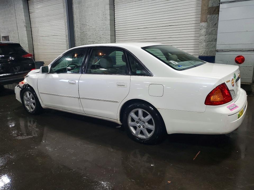 Photo 2 from auction – 2001 TOYOTA AVALON with VIN 4T1BF28B31U130515