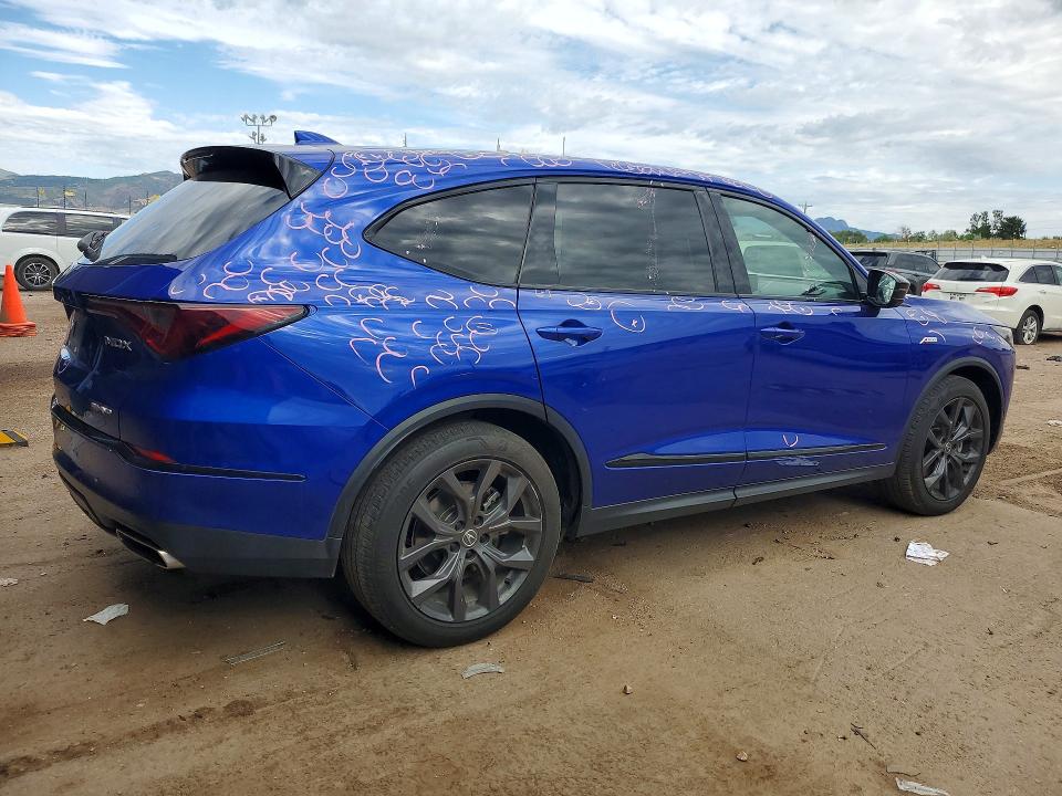 Photo 3 from auction – 2023 ACURA MDX with VIN 5J8YE1H05PL023363