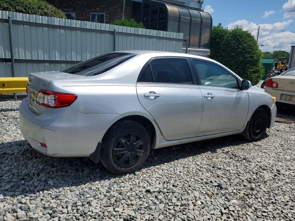Photo 3 from auction – 2011 TOYOTA COROLLA with VIN JTDBU4EE0B9147491