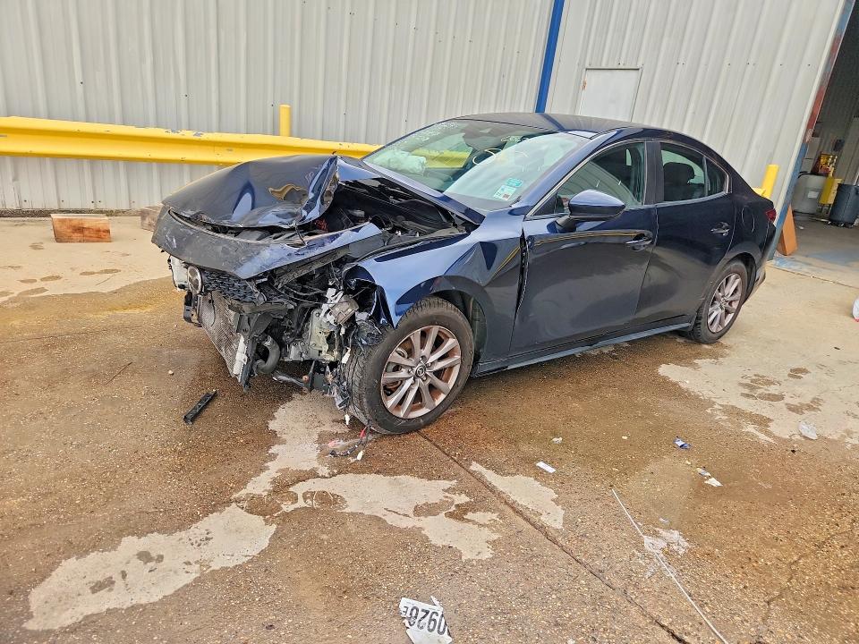 MAZDA 3 2020 with VIN 3MZBPABL7LM136738 - Photo from auction