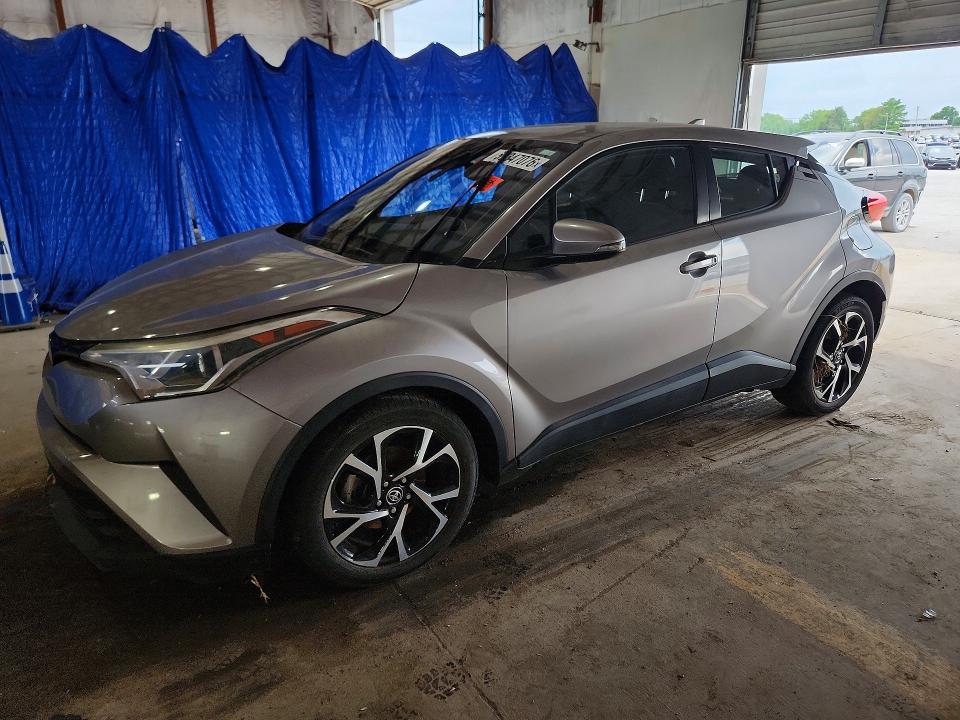 TOYOTA C-HR 2018 with VIN NMTKHMBX4JR025922 - Photo from auction