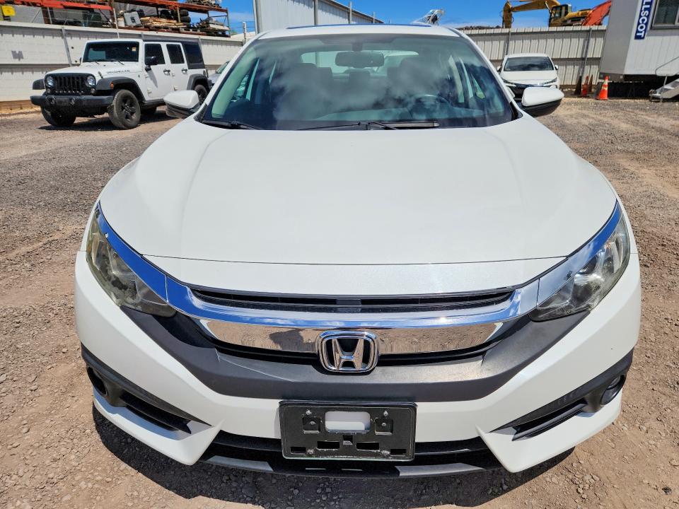 Photo 5 from auction – 2016 HONDA CIVIC with VIN 2HGFC1F77GH652939