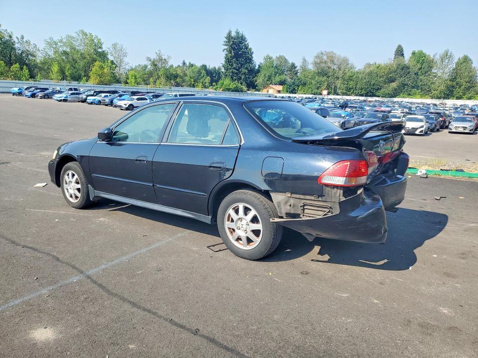 Photo 2 from auction – 2002 HONDA ACCORD with VIN JHMCG56722C031583