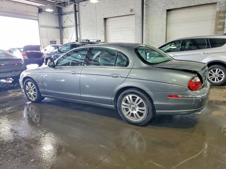 Photo 2 from auction – 2003 JAGUAR S-TYPE with VIN SAJEA01U93HM73276