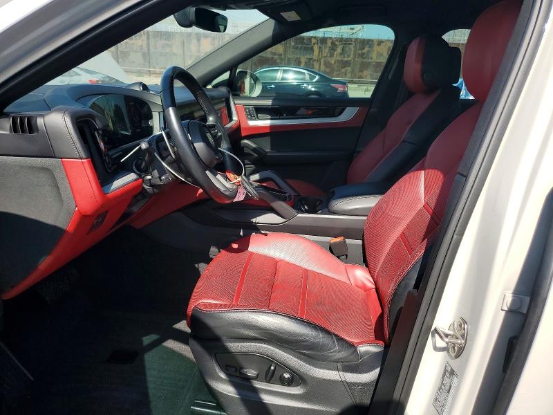 Photo 7 from auction – 2024 PORSCHE CAYENNE with VIN WP1BA2AY7RDA52218