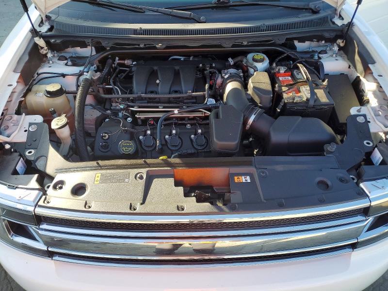 Фото 12 с аукциона – 2018 FORD FLEX с VIN 2FMGK5B82JBA12042