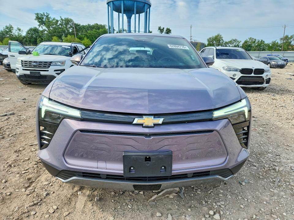 Photo 5 from auction – 2025 CHEVROLET BLAZER with VIN 3GNKDGRJ4SS134076