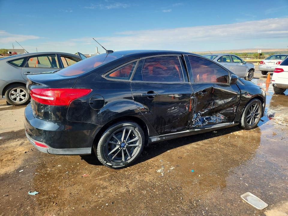 Photo 3 from auction – 2018 FORD FOCUS with VIN 1FADP3F27JL260294