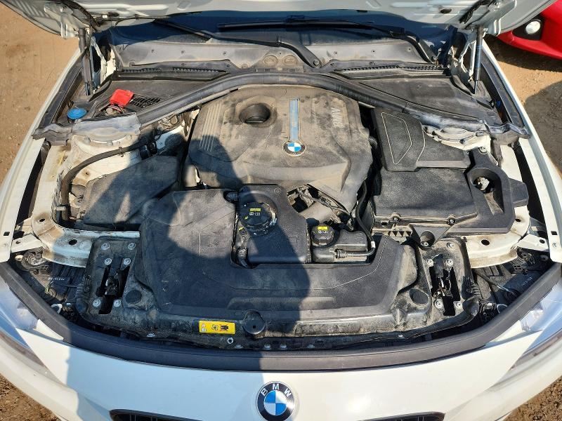 Photo 11 from auction – 2017 BMW 3 with VIN WBA8E1C31HA029302