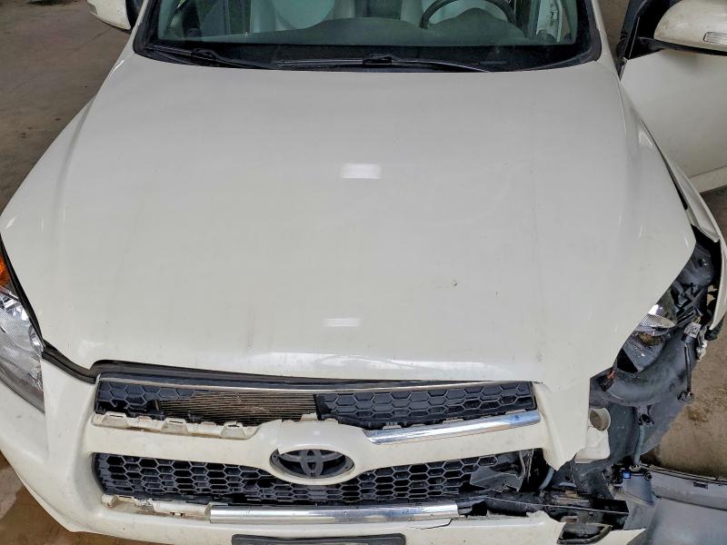 Photo 12 from auction – 2011 TOYOTA RAV4 with VIN 2T3DK4DV7BW059215