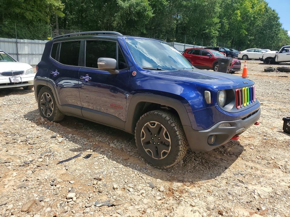 Photo 4 from auction – 2017 JEEP RENEGADE with VIN ZACCJBCB9HPE53414