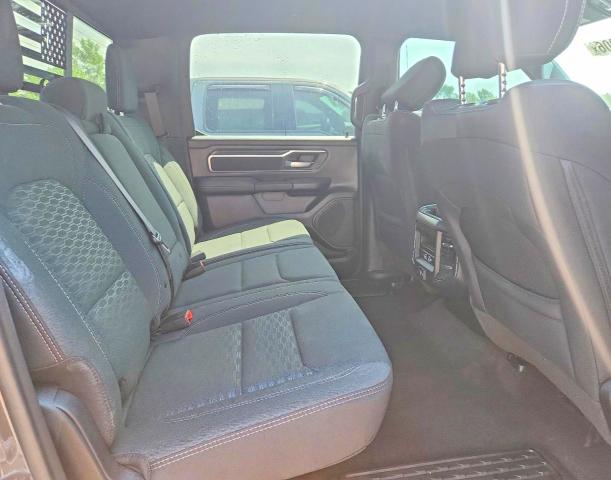 Снимка 10 от търг – 2025 RAM 1500 с VIN 1C6SRFFP8SN638466