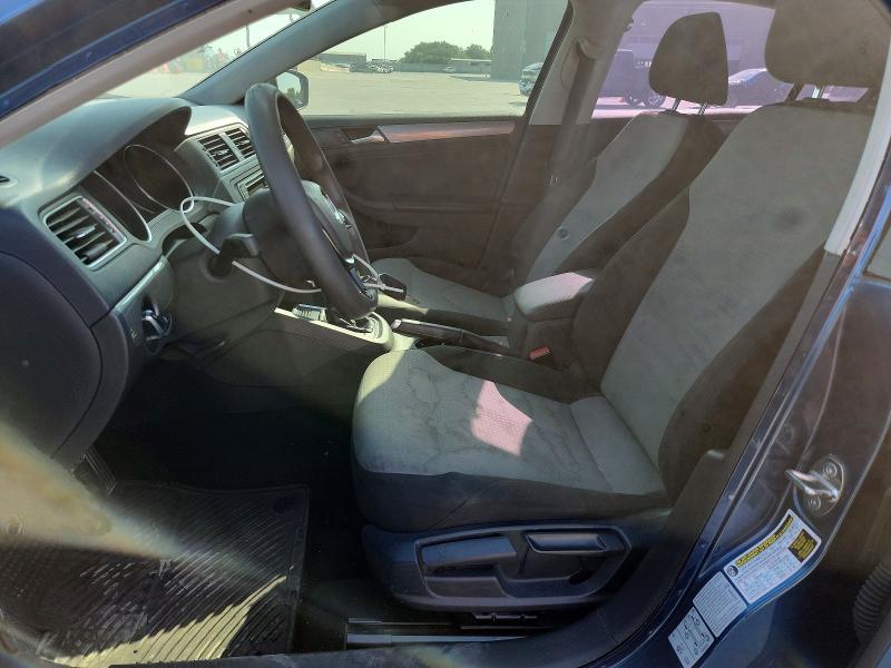 Photo 7 from auction – 2017 VOLKSWAGEN JETTA with VIN 3VW2B7AJXHM383826