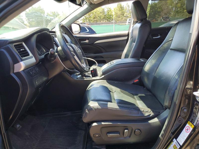 Photo 7 from auction – 2019 TOYOTA HIGHLANDER with VIN 5TDJZRFH8KS582876