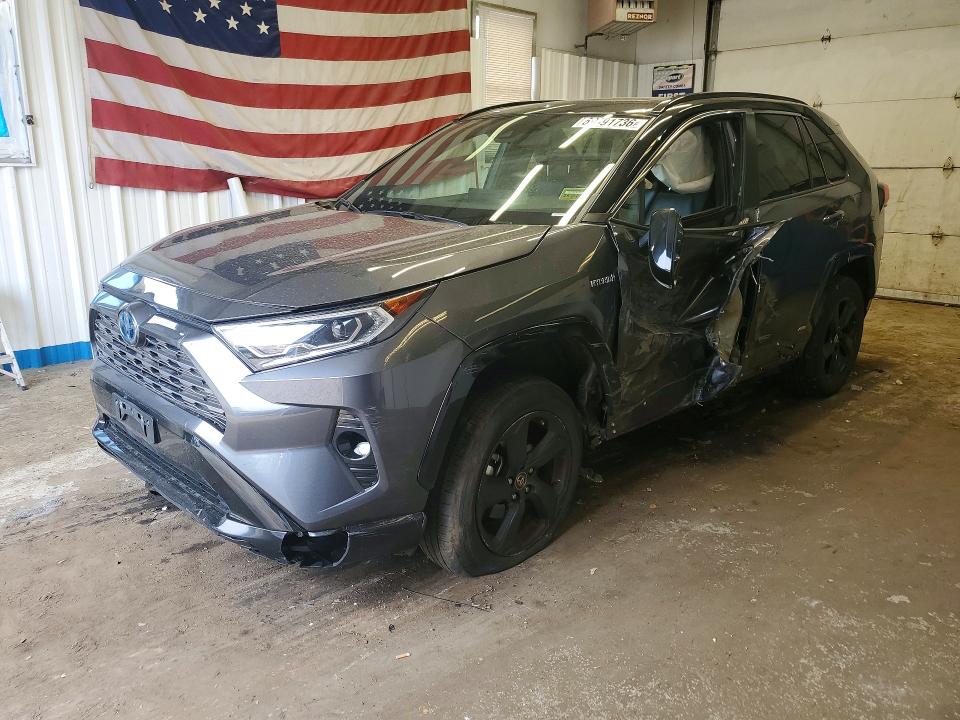 TOYOTA RAV4 2020 with VIN 4T3EWRFV9LU001403 - Photo from auction
