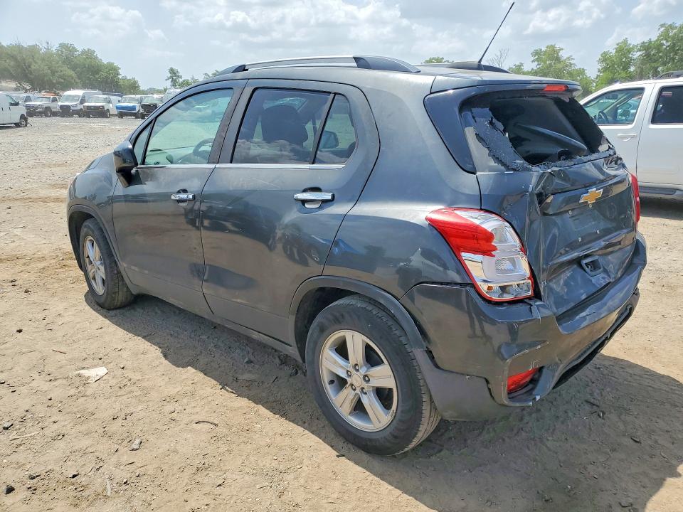 Photo 2 from auction – 2017 CHEVROLET TRAX with VIN 3GNCJLSB3HL270632