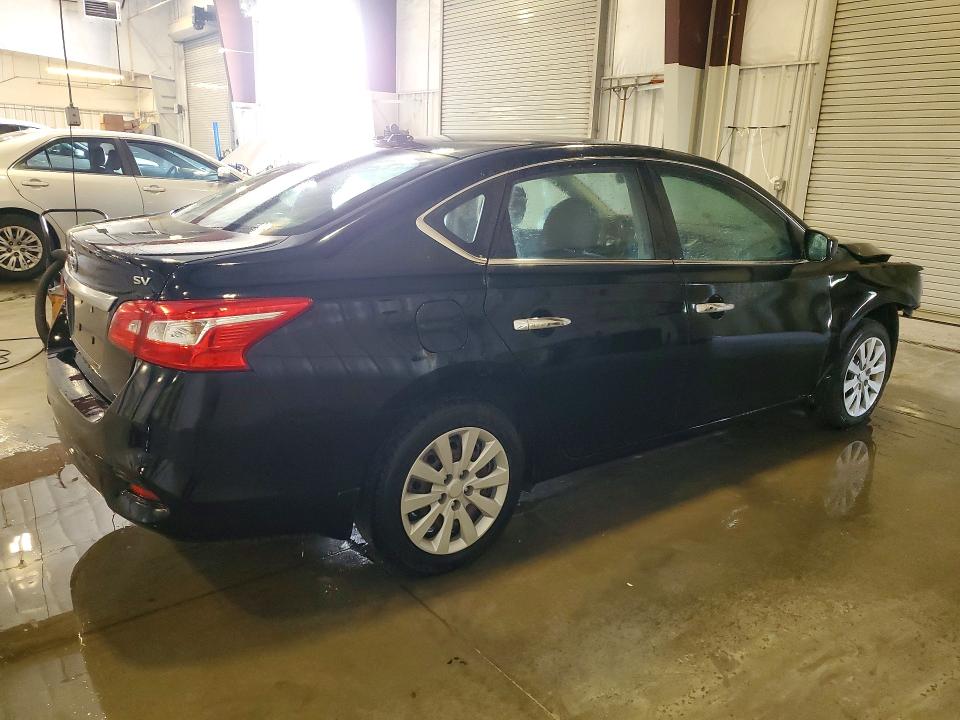 Photo 3 from auction – 2017 NISSAN SENTRA with VIN 3N1AB7AP5HL709916
