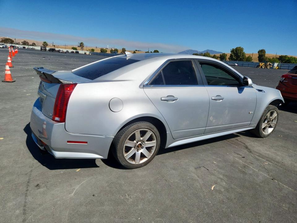 Photo 3 from auction – 2011 CADILLAC CTS-V with VIN 1G6DV5EP6B0164297