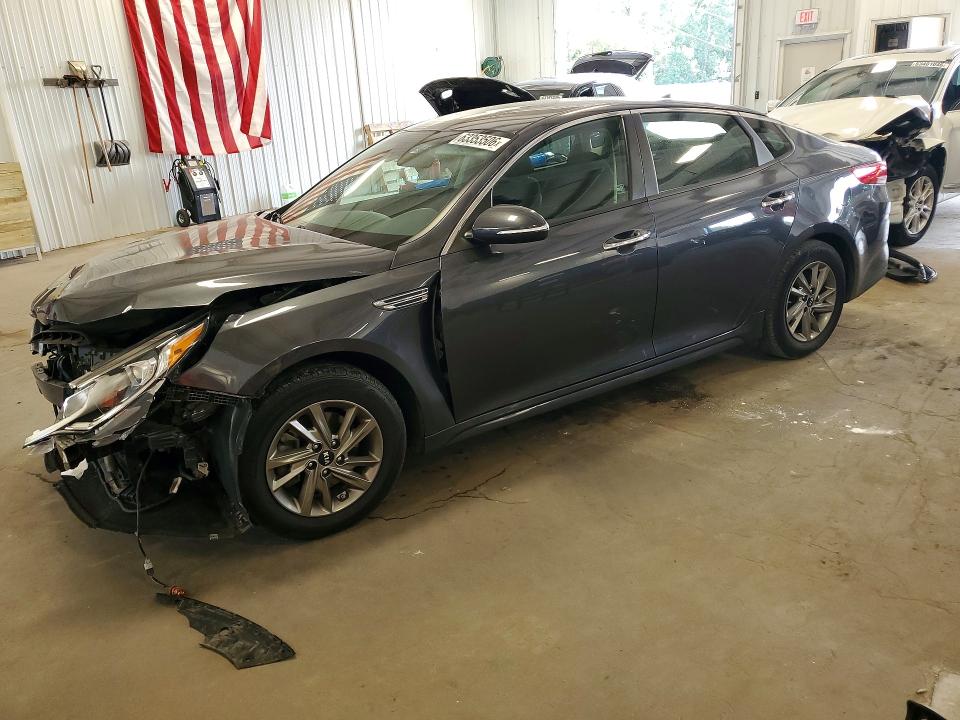 KIA OPTIMA 2019 with VIN 5XXGT4L31KG306306 - Photo from auction
