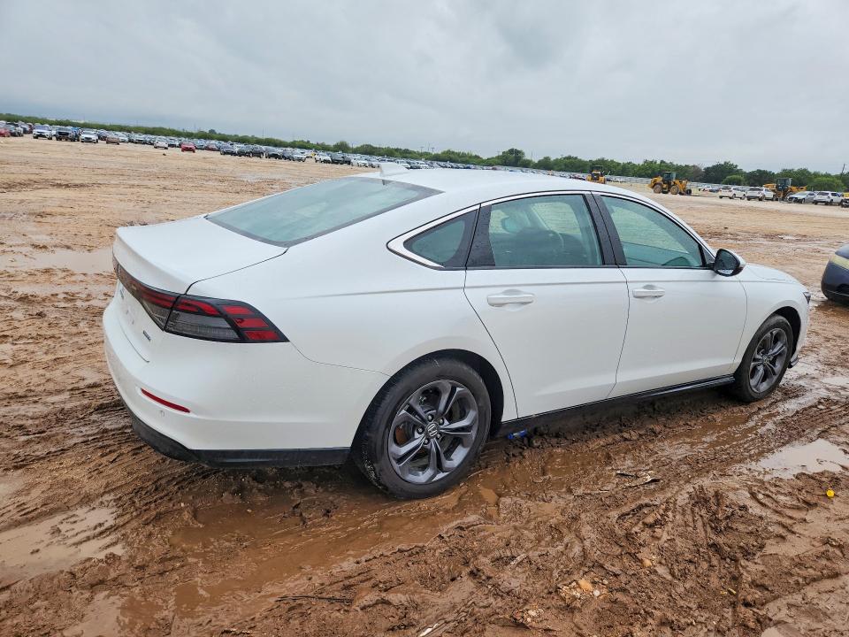 Photo 3 from auction – 2025 HONDA ACCORD with VIN 1HGCY2F68SA086606