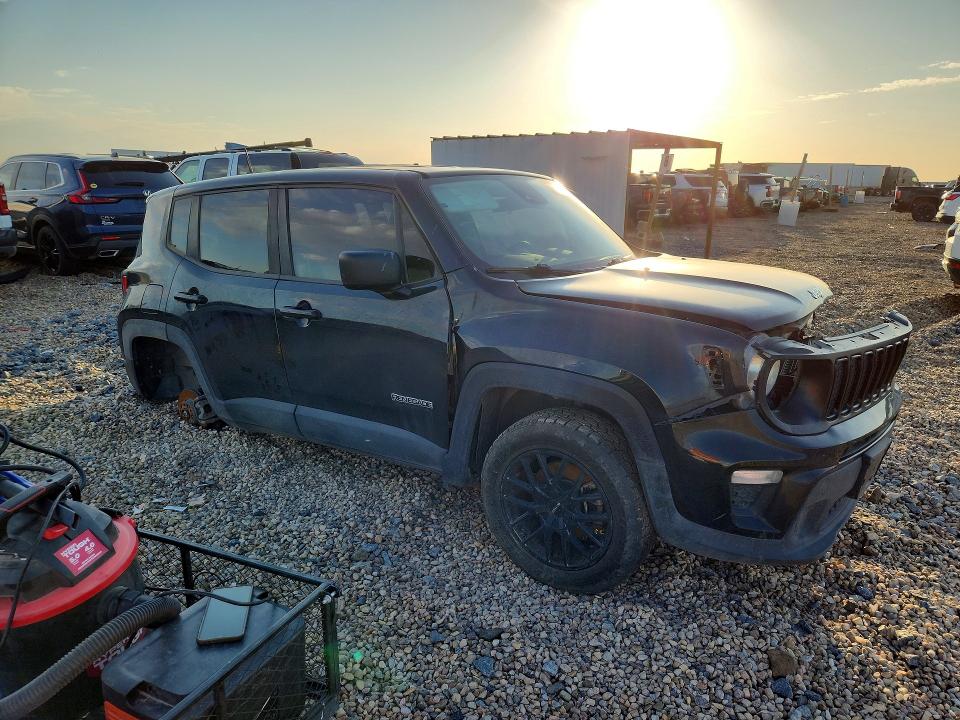 Photo 4 from auction – 2021 JEEP RENEGADE with VIN ZACNJDAB2MPM13495