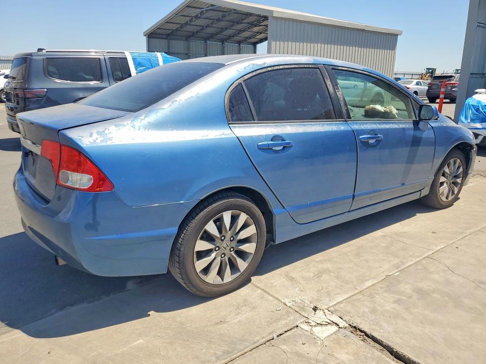 Photo 3 from auction – 2010 HONDA CIVIC with VIN 2HGFA1F99AH522840