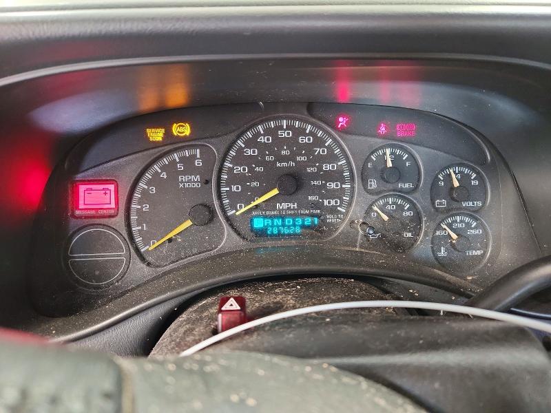 Photo 9 from auction – 2000 GMC NEW SIERRA with VIN 1GTEC19T3YZ170120