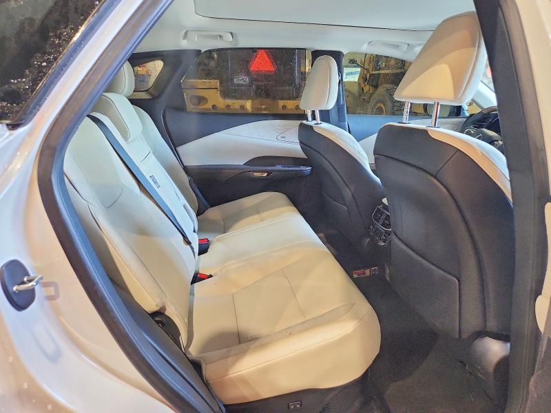 Photo 10 from auction – 2023 LEXUS RX 350H with VIN 2T2BBMCAXPC019424