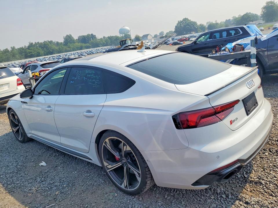 Photo 2 from auction – 2019 AUDI RS5 with VIN WUABWCF53KA900273