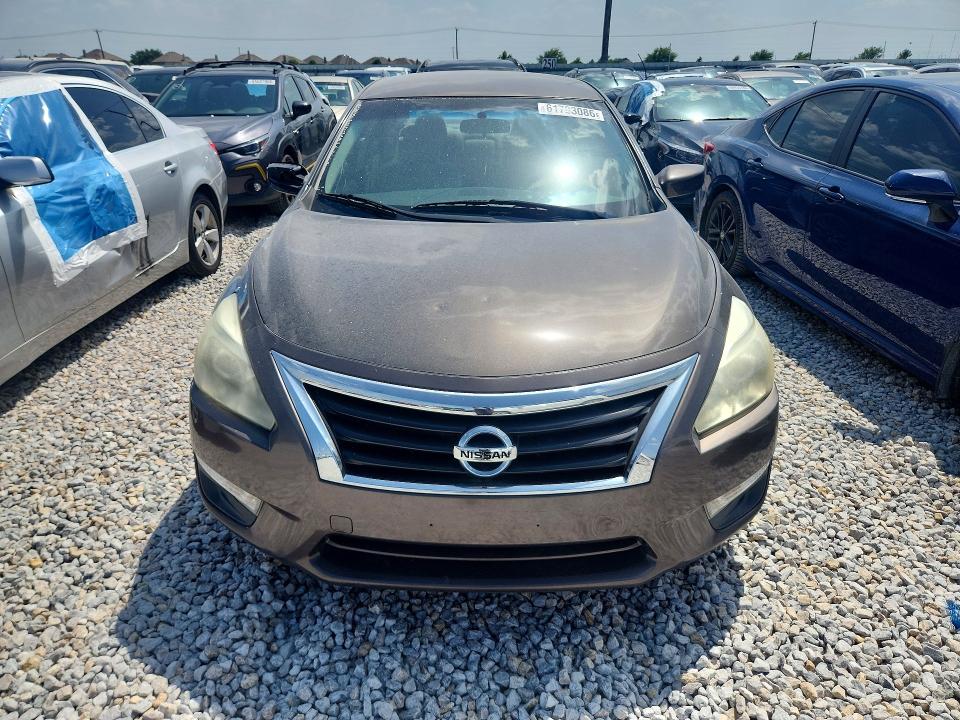 Photo 5 from auction – 2015 NISSAN ALTIMA with VIN 1N4AL3AP2FC130609