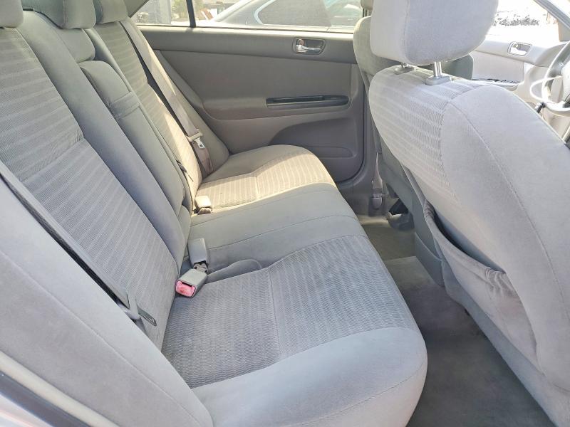 Photo 10 from auction – 2006 TOYOTA CAMRY with VIN 4T1BE30K26U669252
