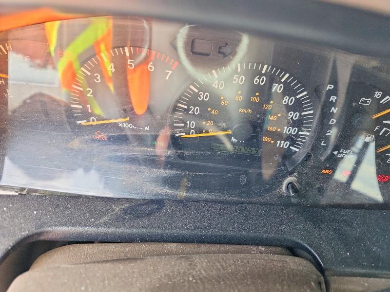 Photo 9 from auction – 2003 TOYOTA TUNDRA with VIN 5TBBT44133S379662