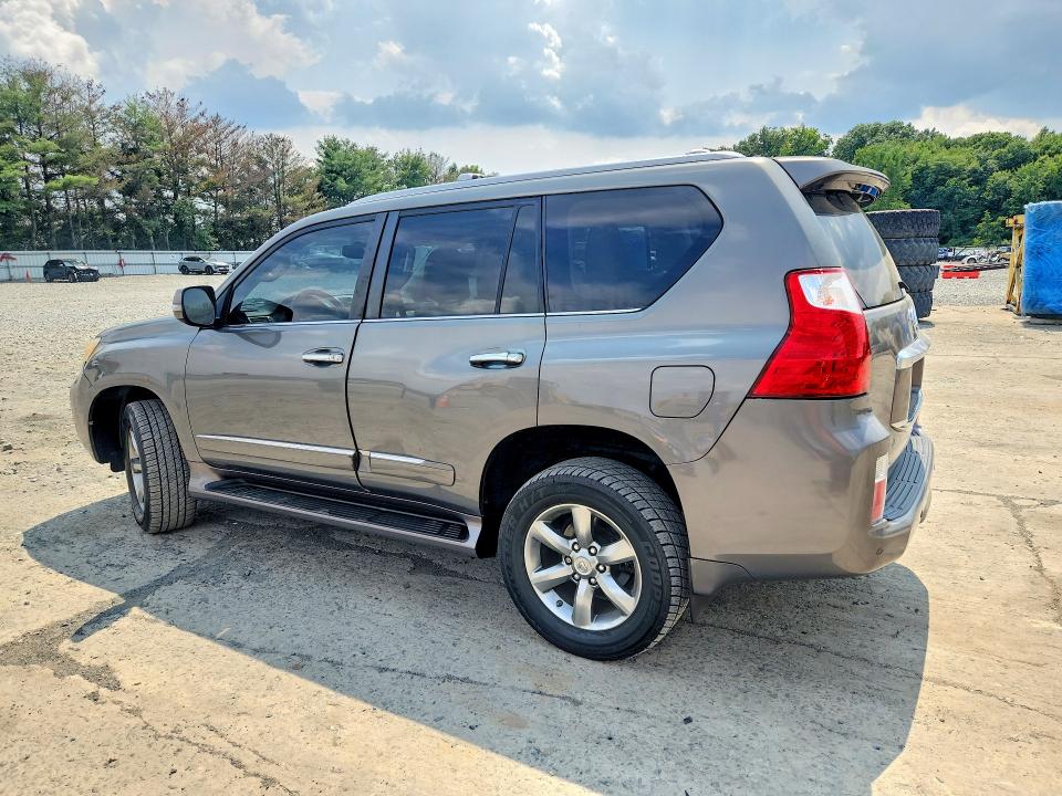 Photo 2 from auction – 2013 LEXUS GX with VIN JTJBM7FX6D5057822