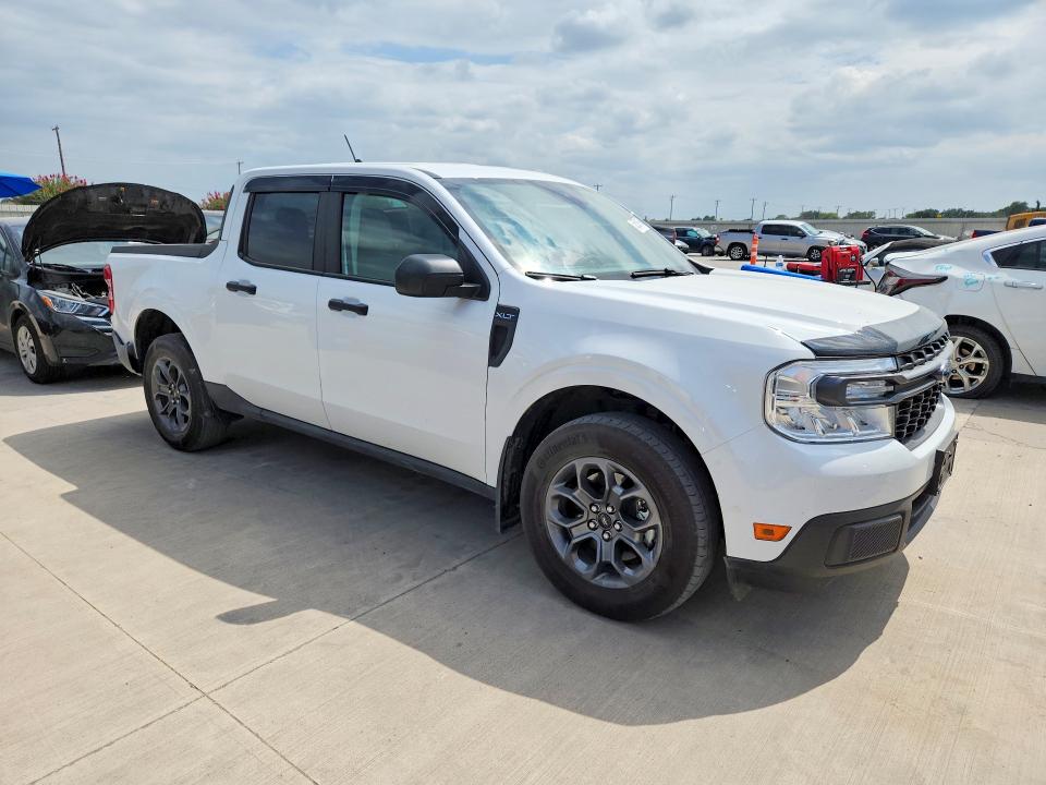 Photo 4 from auction – 2024 FORD MAVERICK with VIN 3FTTW8H30RRA73293