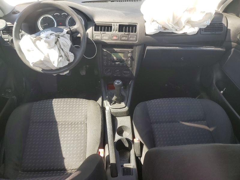 Photo 8 from auction – 2004 VOLKSWAGEN JETTA with VIN 3VWRA69M04M027678