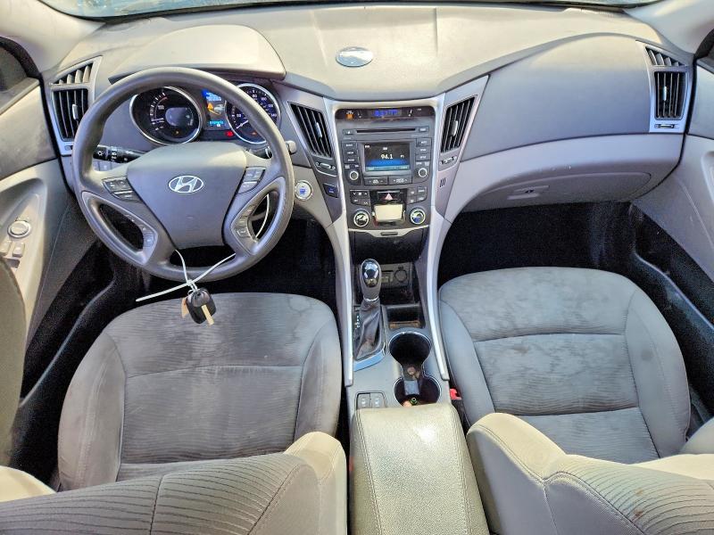 Photo 8 from auction – 2014 HYUNDAI SONATA with VIN KMHEC4A40EA115104